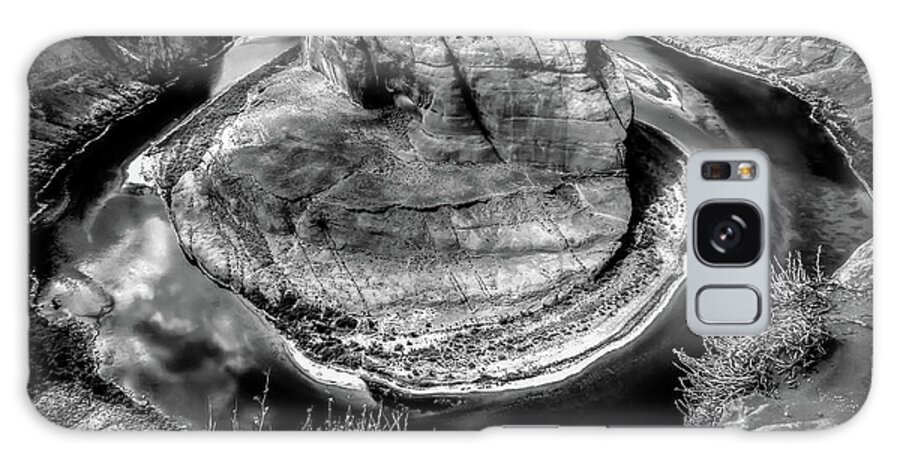 Horse Shoe Bend Galaxy Case featuring the photograph Horse Shoe Bend BW by Michael Damiani