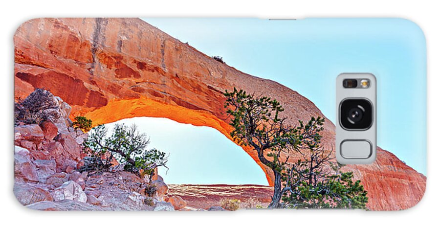 Fine Art Summit And Field Workshop Galaxy Case featuring the photograph January 2023 Wilson Arch by Alain Zarinelli
