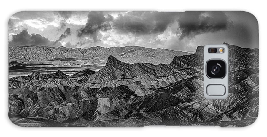Landscape Galaxy Case featuring the photograph Looming Desert Storm by Romeo Victor