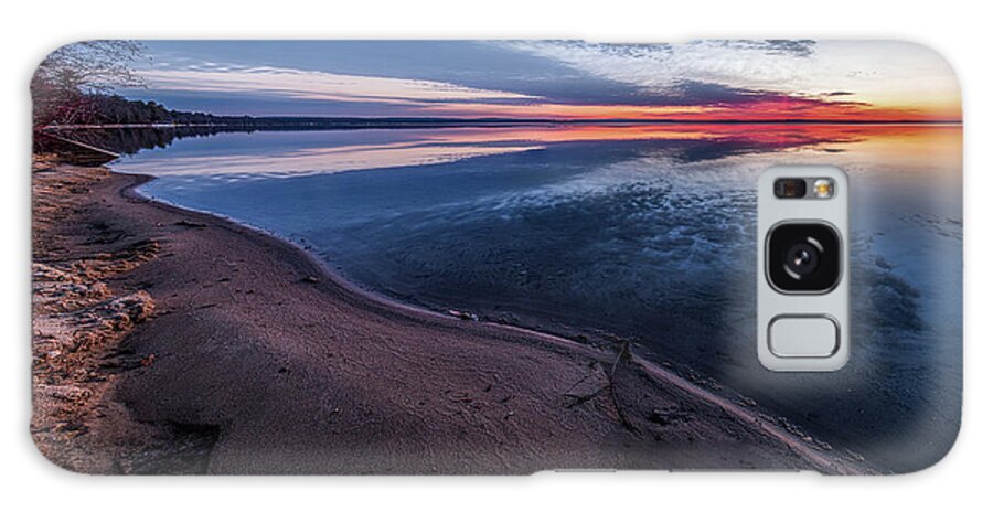 Landscape Galaxy Case featuring the photograph Morning shore by Joe Holley