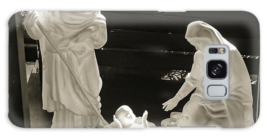 Nativity Mary Joseph Baby Jesus B&w Galaxy Case featuring the photograph Nativity2 by John Linnemeyer