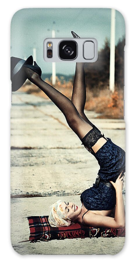 #instagram #edgalagan #galagan #edwardgalagan #nederland #netherlands #dutch #stockings #artgallery #artgalerie #humor #joke #eindhoven #stocking #hat #hoed #nostalgia ##pinupmodel #pinupmodels #kousen #pinup #fashion #eduardgalagan #garters #fiets #retro #vintage #pinups #girl #glamour Galaxy Case featuring the photograph Pin-up Gymnastics by Edward Galagan