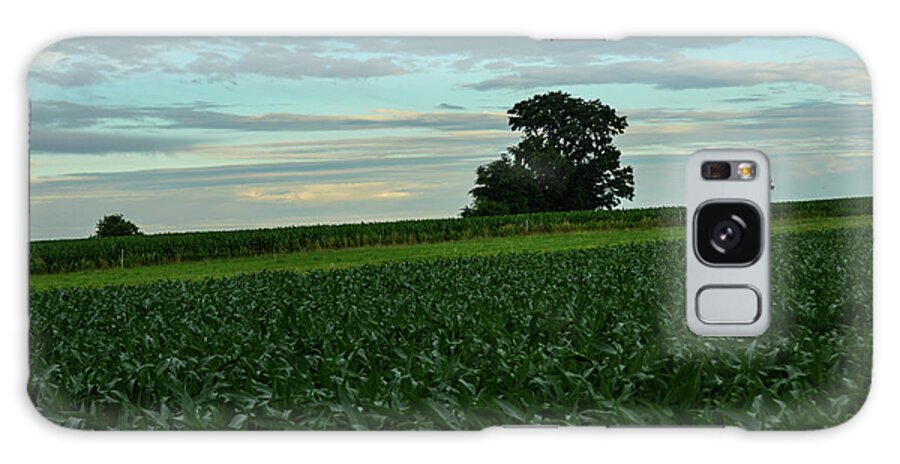 Rural Landscape Galaxy Case featuring the photograph Sloped Horizon by Tana Reiff