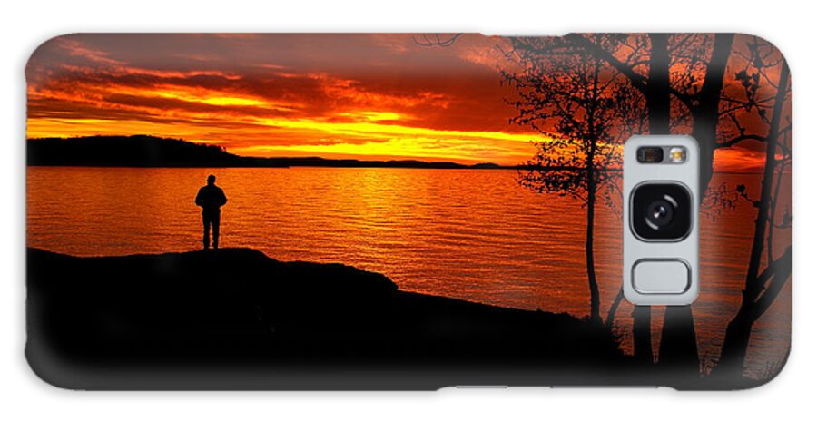 Lake Superior Galaxy Case featuring the photograph Solitude at Sunset by Deb Beausoleil