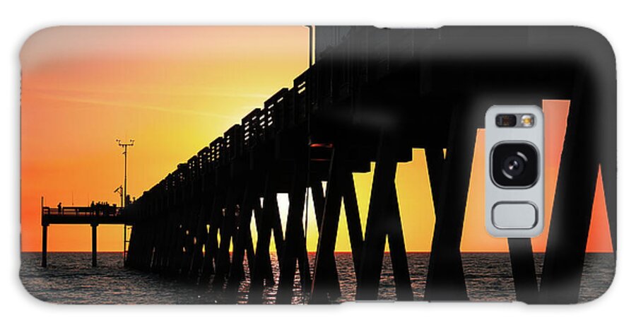 Mountain Galaxy Case featuring the photograph Sunset Dreamz by Go and Flow Photos