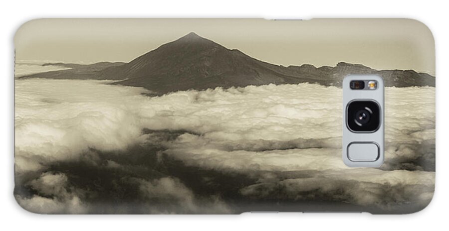 Tenerife Galaxy Case featuring the photograph Tenerife from the air by Gavin Lewis