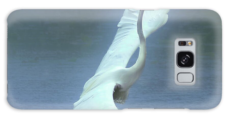 Faune Galaxy Case featuring the photograph The Great dancing Egret by Carl Marceau