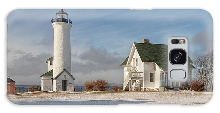 Lighthouse Galaxy Case featuring the photograph Tibbett's Point Lighthouse by Rod Best