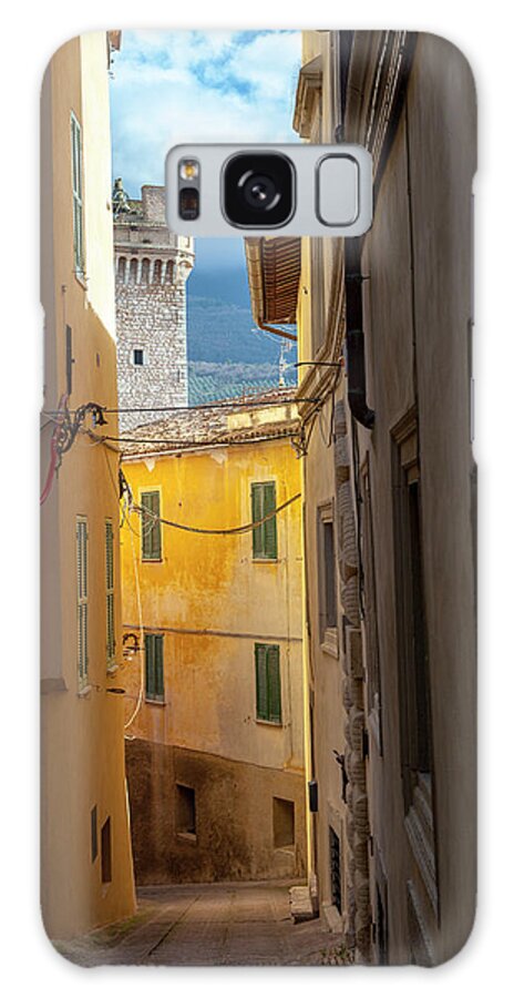 Trevi Galaxy Case featuring the photograph Un Vicolo in Trevi by W Chris Fooshee