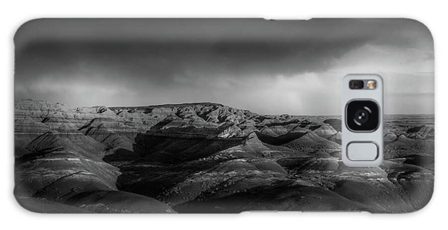 Black And White Landscape Galaxy Case featuring the photograph Yellow Mounds Badlands Black And White by Dan Sproul