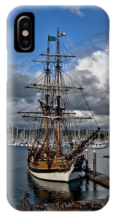 History iPhone X Case featuring the photograph Lady Washington #1 by Michael Gordon