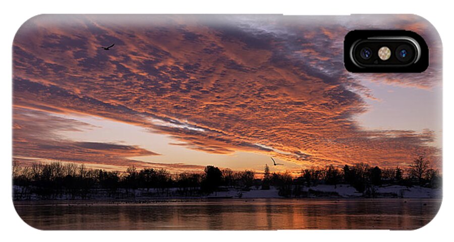 Sunset iPhone X Case featuring the photograph A Westward Pull by Craig Szymanski