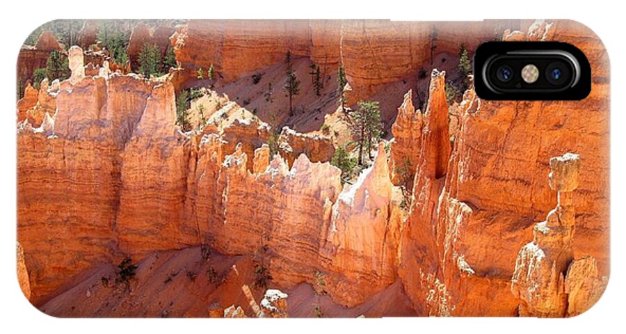 Bryce Canyon iPhone X Case featuring the photograph Bryce Canyon 138 by Maria Huntley