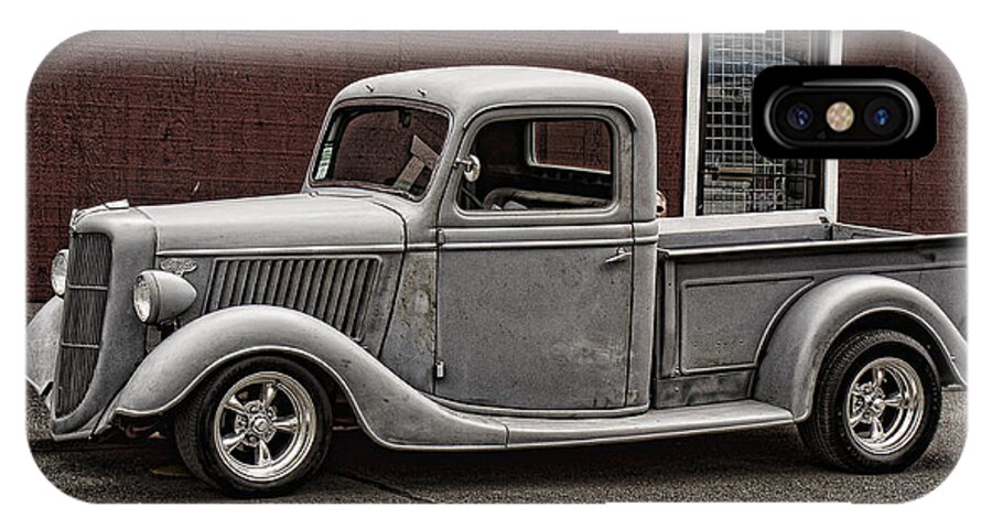 Ford Pick Up iPhone X Case featuring the photograph Cool little Ford Pick Up by Ron Roberts