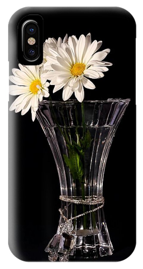 Daisies iPhone X Case featuring the photograph Daisies In Vase by Tracie Schiebel