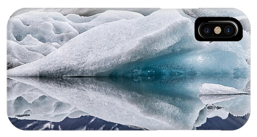 Iceland iPhone X Case featuring the photograph Floating ice by Marzena Grabczynska Lorenc