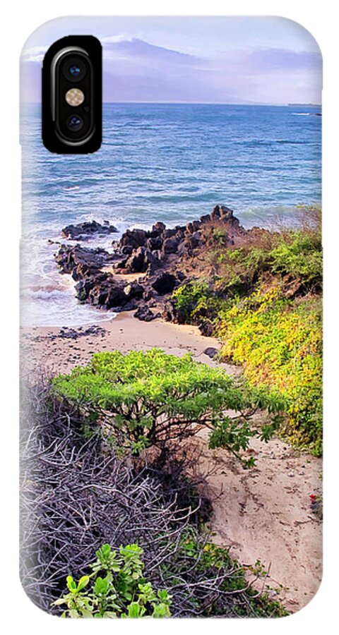 Hawaii iPhone X Case featuring the photograph Four Seasons 125 by Dawn Eshelman