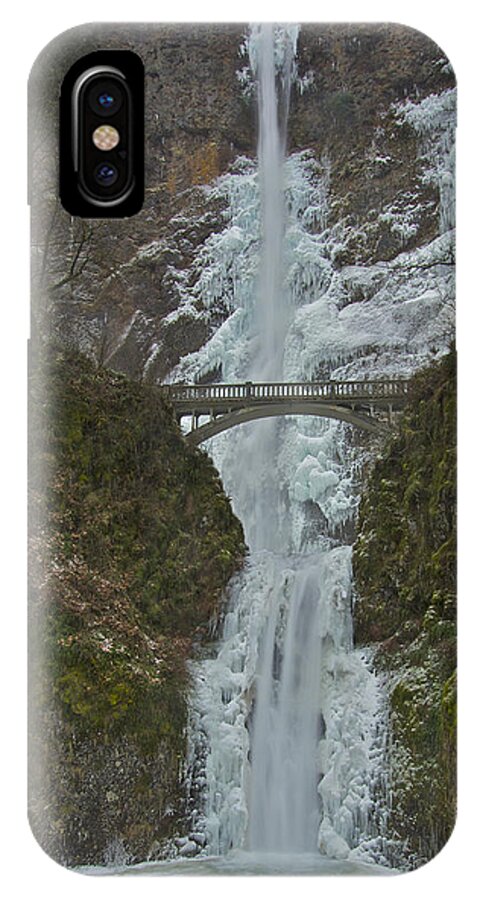 Multnomah Falls iPhone X Case featuring the photograph Frozen Multnomah Falls ssA by Todd Kreuter