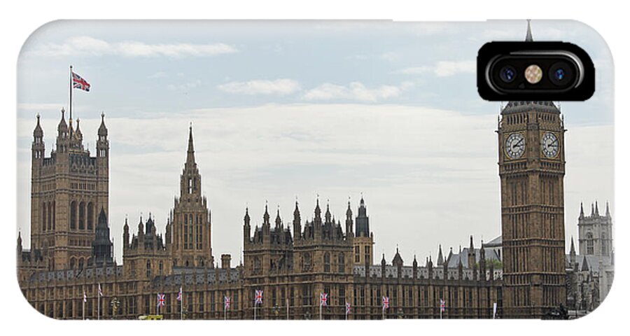 London iPhone X Case featuring the photograph Houses of Parliament by Tony Murtagh