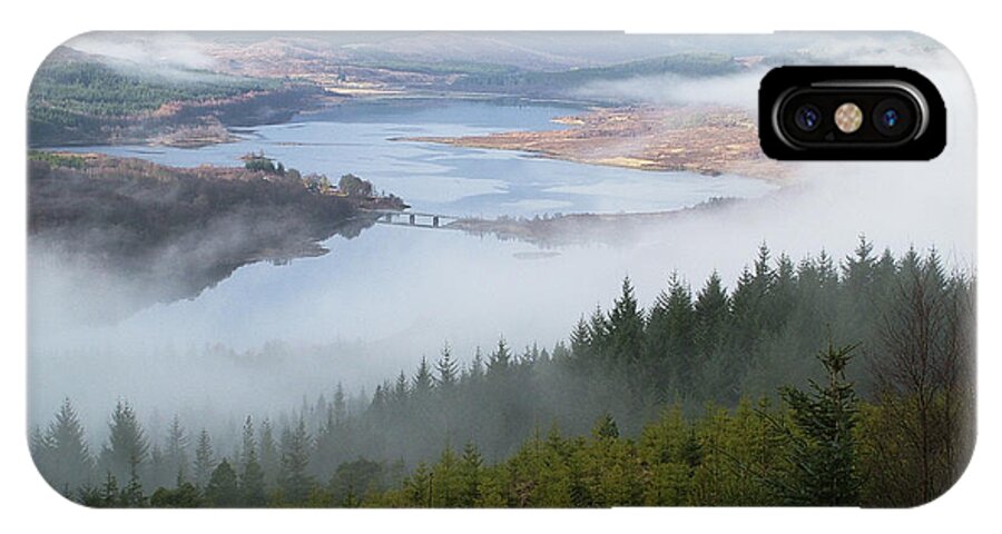 Scottish Highlands iPhone X Case featuring the photograph Loch Garry - Autumn Mist by Phil Banks