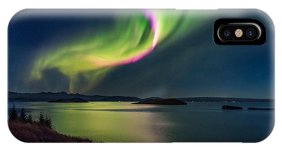 Photography iPhone X Case featuring the photograph Northern Lights Over Thingvallavatn Or by Panoramic Images