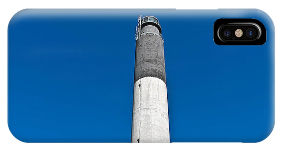  Lighthouse iPhone X Case featuring the photograph Oak Island Light by Jessica Brown