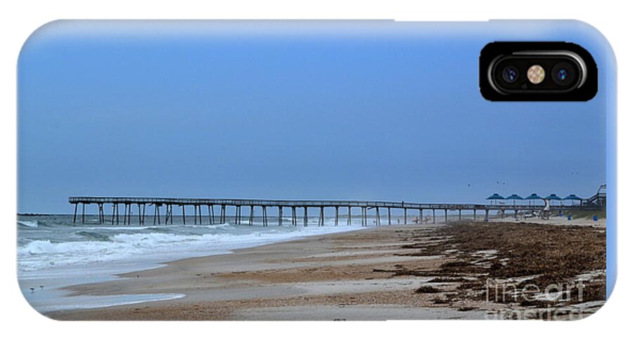 Beach iPhone X Case featuring the photograph Oceanic Pier by Amy Lucid
