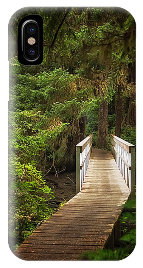 British Columbia iPhone X Case featuring the photograph On the Trail by Carrie Cole