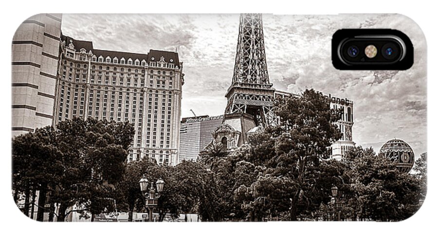 Tags iPhone X Case featuring the photograph Paris Las Vegas by Chris Bordeleau