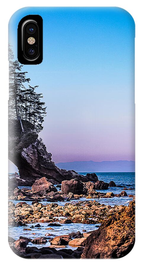 Neah Bay iPhone X Case featuring the photograph Persistance by Cassius Johnson