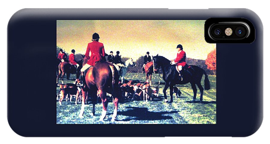 Foxhunting iPhone X Case featuring the photograph Plum Run Hunt Opening Day by Angela Davies
