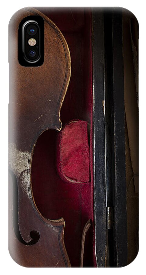 Violin iPhone X Case featuring the photograph Silent Sonata by Amy Weiss