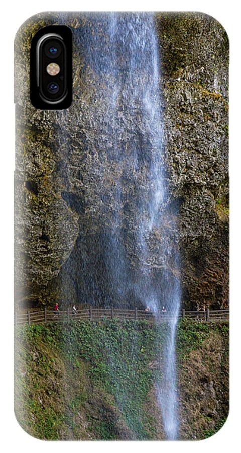 Silver Falls State Park iPhone X Case featuring the photograph Silver falls by Kunal Mehra