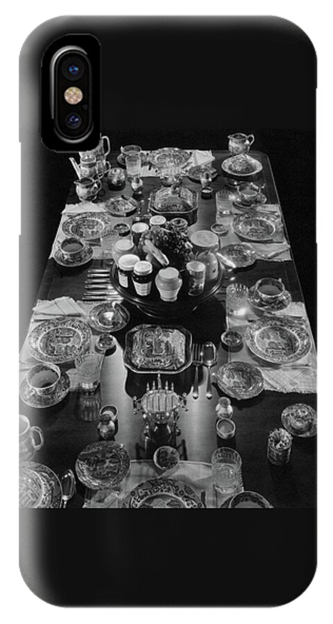 Table Settings On Dining Table iPhone X Case