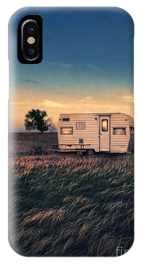 Camper iPhone X Case featuring the photograph Trailer at Dusk by Jill Battaglia