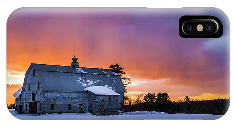 Barns iPhone X Case featuring the photograph Windham Barn by Colin A Chase