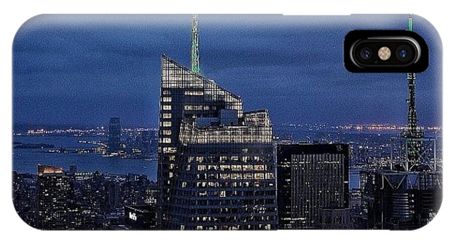 Love iPhone X Case featuring the photograph Bank Of America Tower - Ny #1 by Joel Lopez