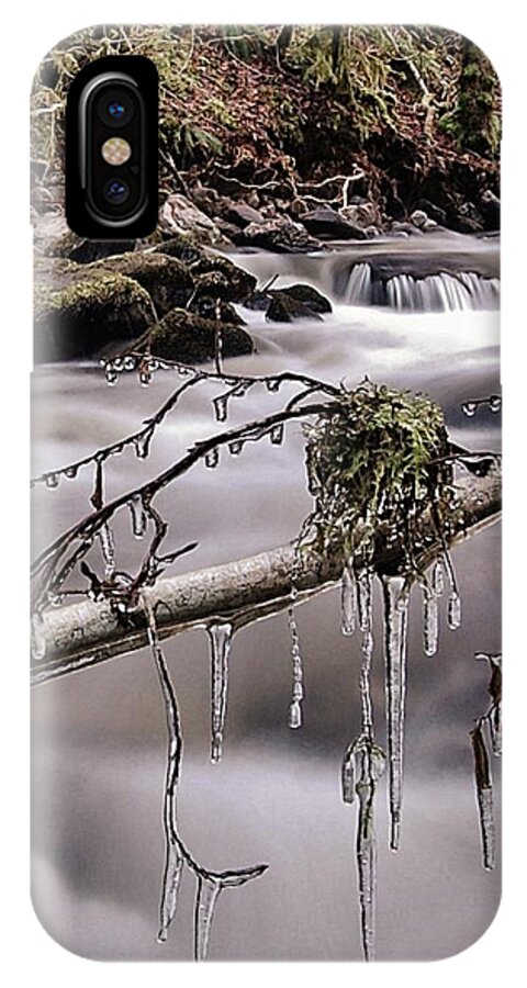 Icicles iPhone X Case featuring the photograph Ice by Gavin Macrae