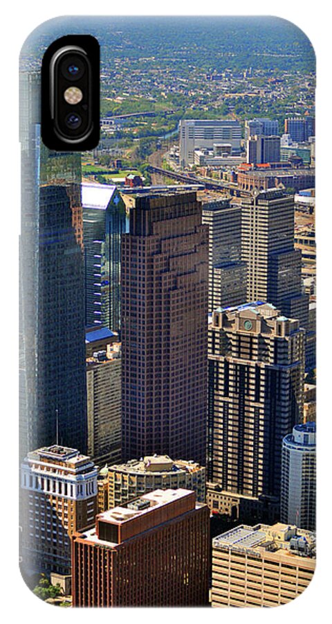 Comcast Center iPhone X Case featuring the photograph 1717 Arch Street Philadelphia PA 19103 by Duncan Pearson