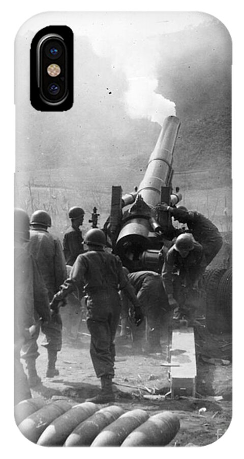 1951 iPhone X Case featuring the photograph Korean War: Artillery #2 by Granger