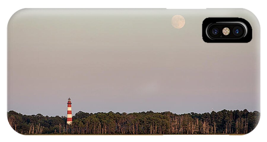 Photosbymch iPhone X Case featuring the photograph Assateague Light and the Full Moon by M C Hood