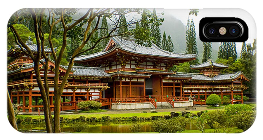 Temple iPhone X Case featuring the photograph Byodo-In Temple by Rob Tullis