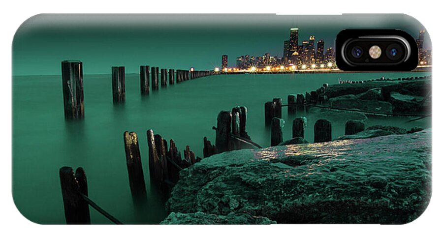Chicago iPhone X Case featuring the photograph Chilly Chicago 2 by Dillon Kalkhurst