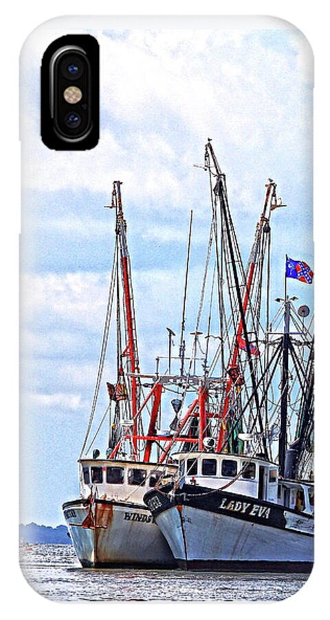 Shrimp Boats iPhone X Case featuring the painting Coming Home by Virginia Bond