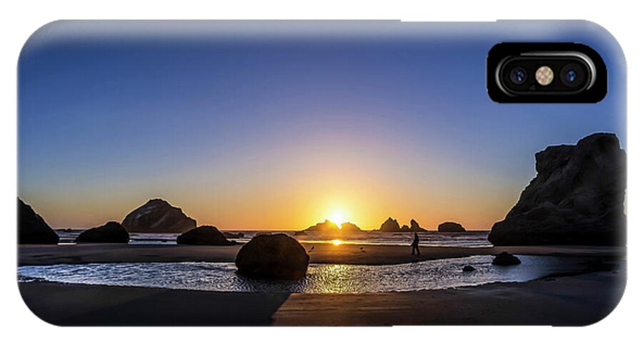 Photography iPhone X Case featuring the photograph Day's End at Bandon by Steven Clark
