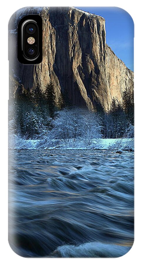 El iPhone X Case featuring the photograph Early morning light on El Capitan during winter at Yosemite National Park by Jetson Nguyen