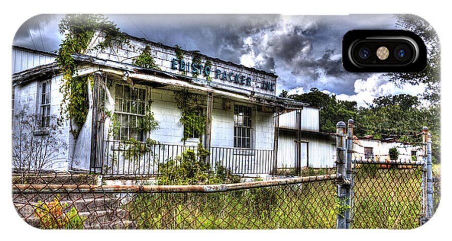 Abandoned Buildings iPhone X Case featuring the photograph Edisto Packers by Harry B Brown