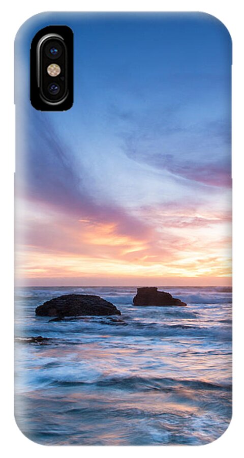 Seascape iPhone X Case featuring the photograph Evening Waves by Catherine Lau