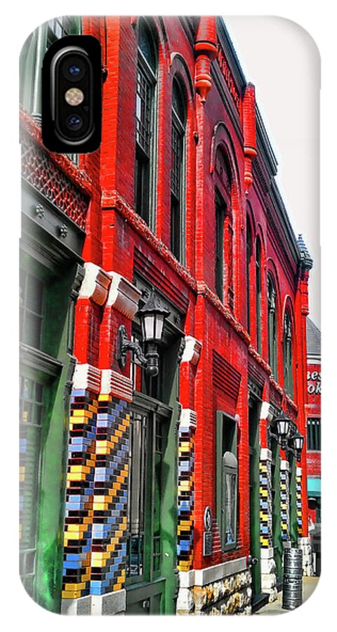 Fort Worth Building iPhone X Case featuring the photograph Facade of Color by Douglas Barnard