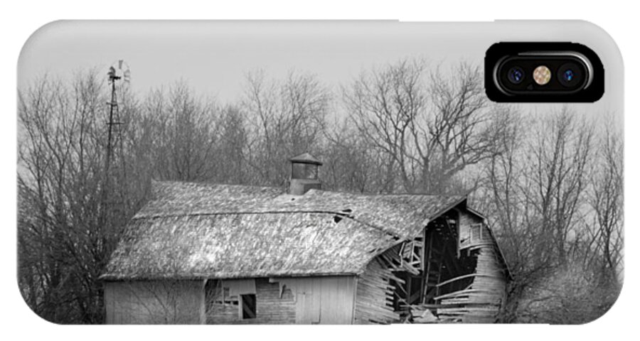 Rustic iPhone X Case featuring the photograph Forest Avenue Barn BW by Bonfire Photography